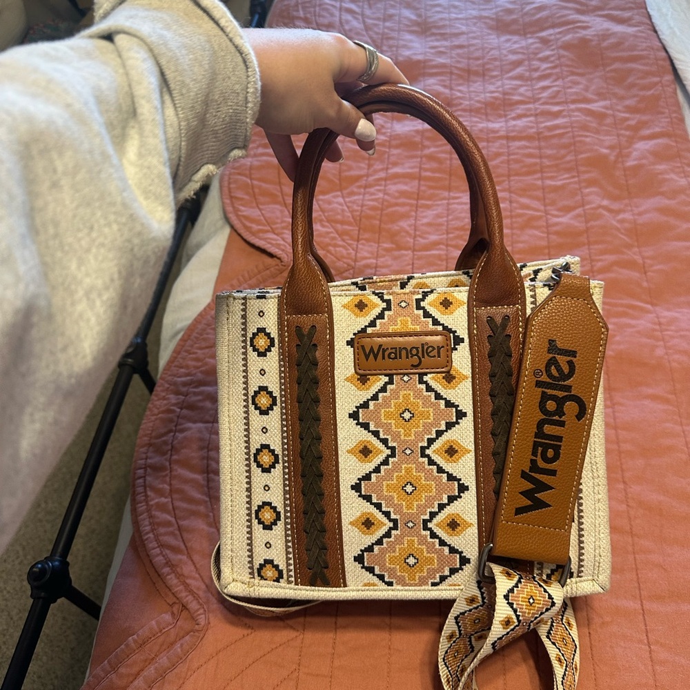 Wrangler Tan and Cream Tote